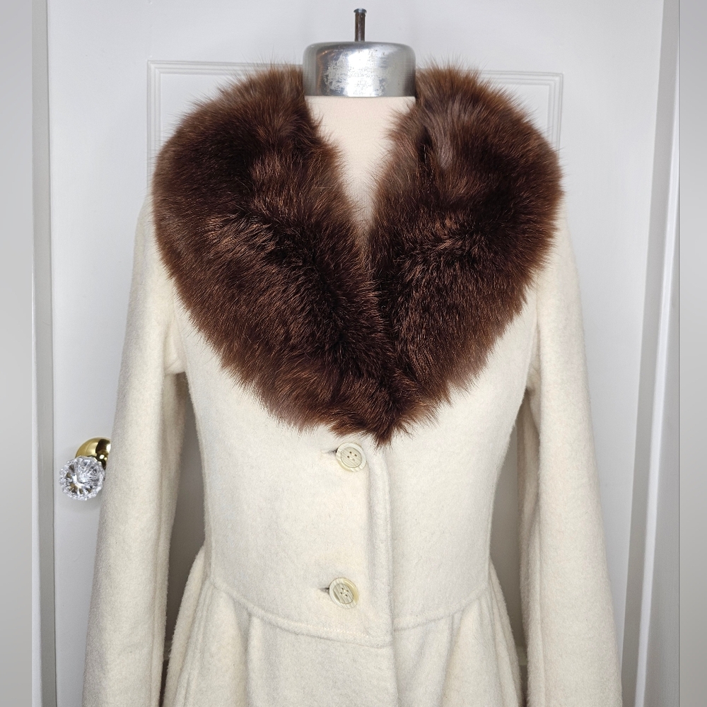 VTG 70s Pierre Cardin Princess-Cut Coat with Fox Fur Collar - Picture 2 of 16